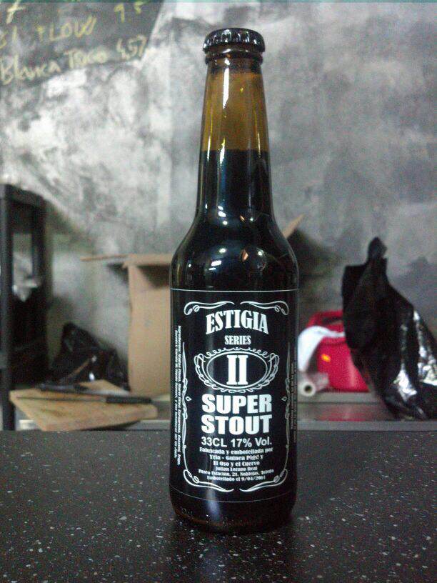 Yria-Guinea pigs/El oso y el cuervo Estigia II: Super Stout ed JD