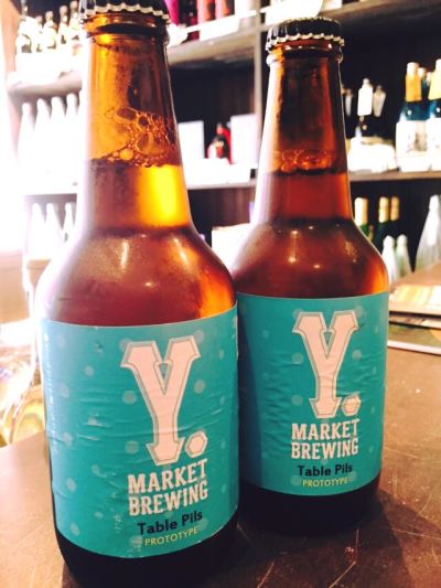 Y Market Table Pils