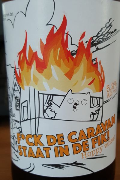 Uiltje F*ck De Caravan Staat In De Fik!