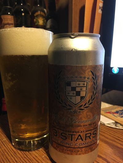 3 Stars / Captain Lawrence 77's and Bonnevilles