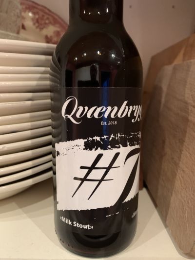 Qvænbrygg #7 Musta Maito