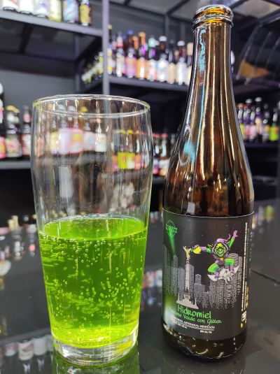 A Calzón Quitado Hidromiel Manzana Verde con Glitter
